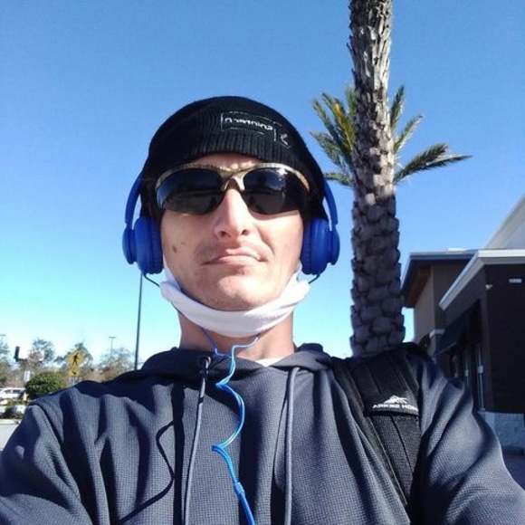 Meet your Posher, Justin - Picture 1 of 1